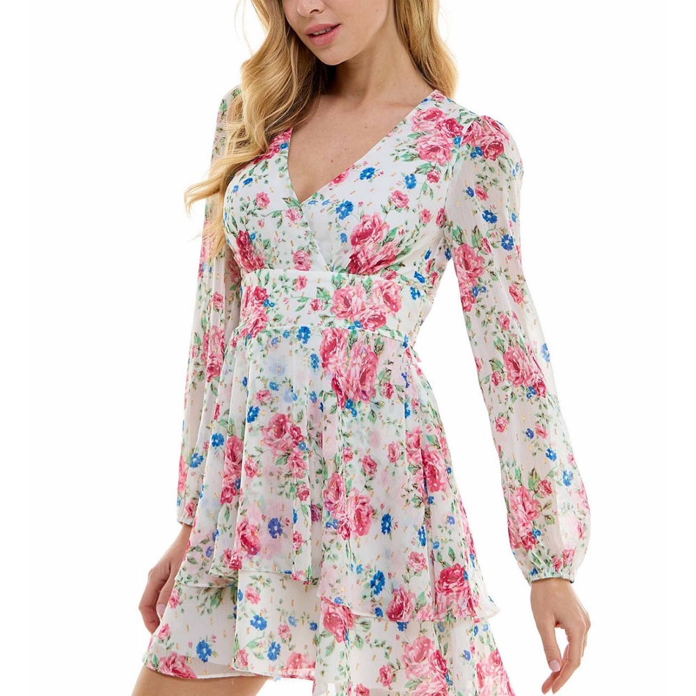 BNWT 🌶️ City  Studios Juniors' Floral Surplice Fit & Flare Dress. M. Fun
